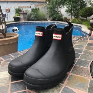 New Original Chelsea Hunter Matte Black Booties